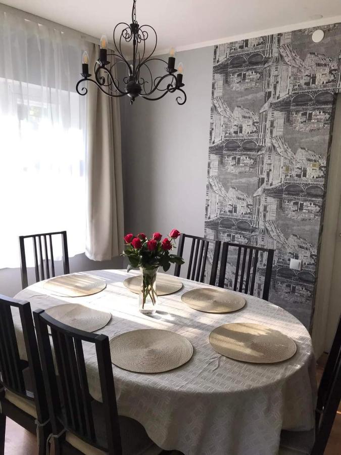 Kica Kroga Apartaments Ainaži Exteriör bild
