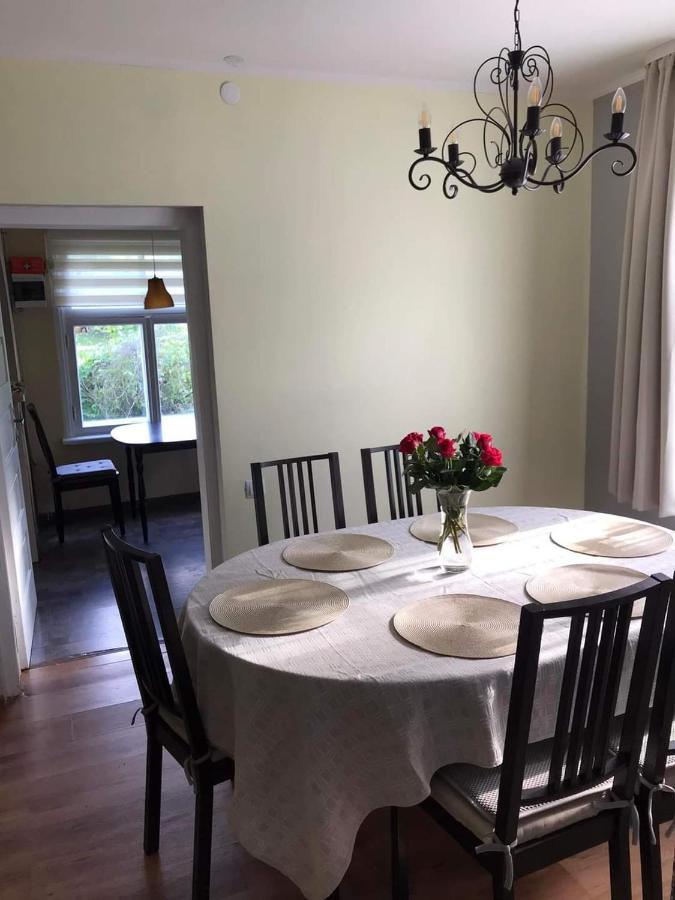 Kica Kroga Apartaments Ainaži Exteriör bild