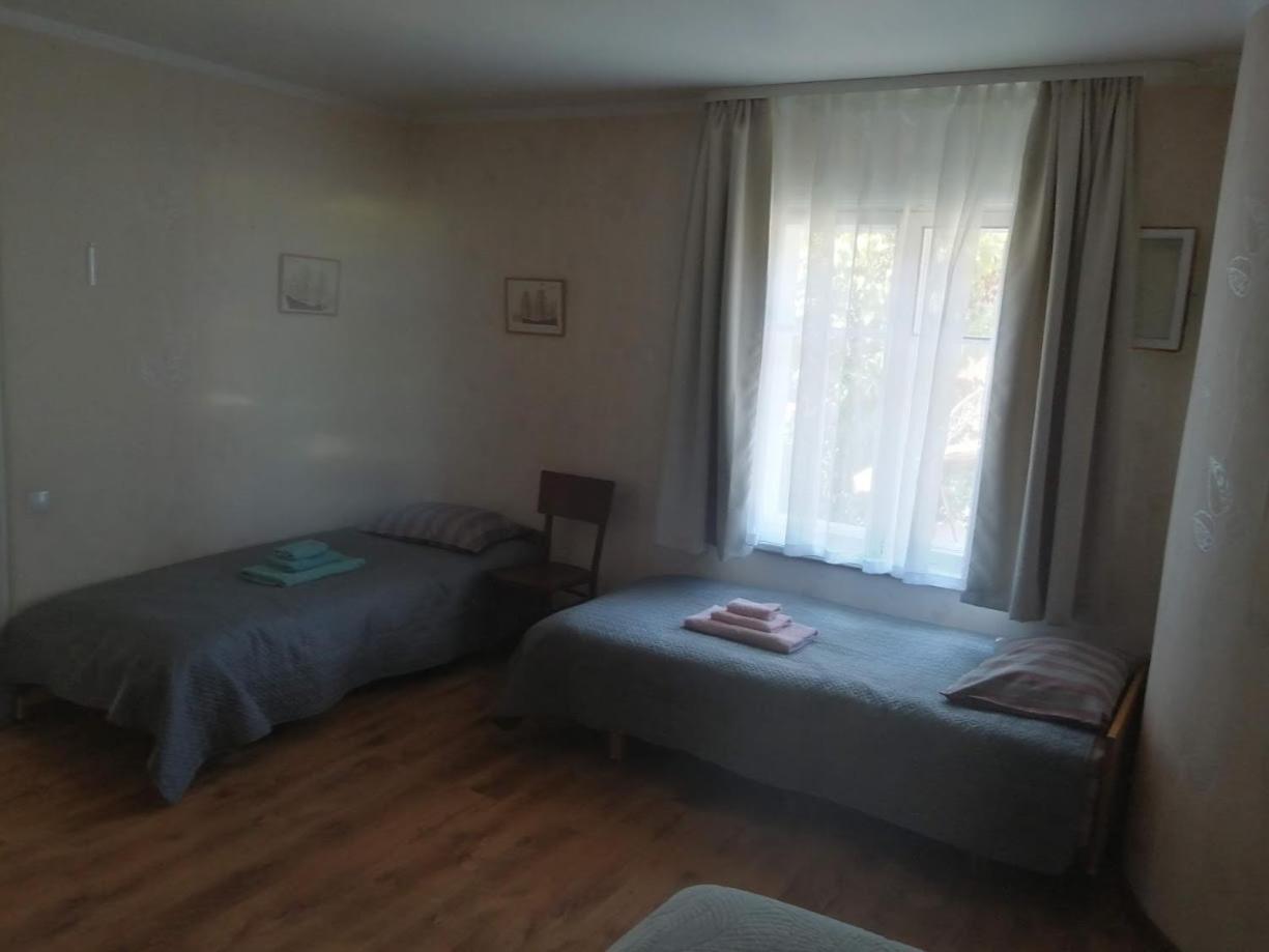 Kica Kroga Apartaments Ainaži Exteriör bild
